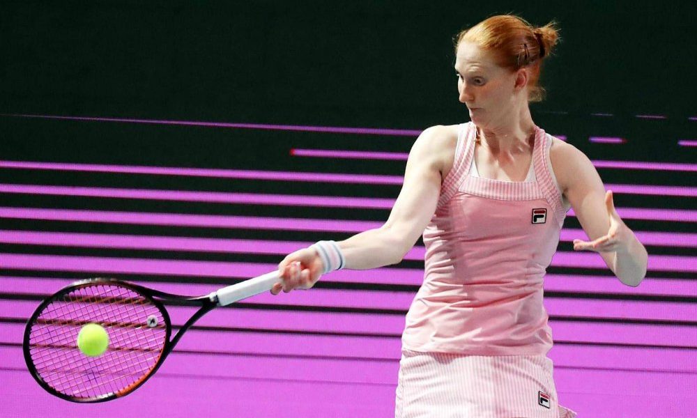 Alison Van Uytvanck saves five match points to beat Ekaterina