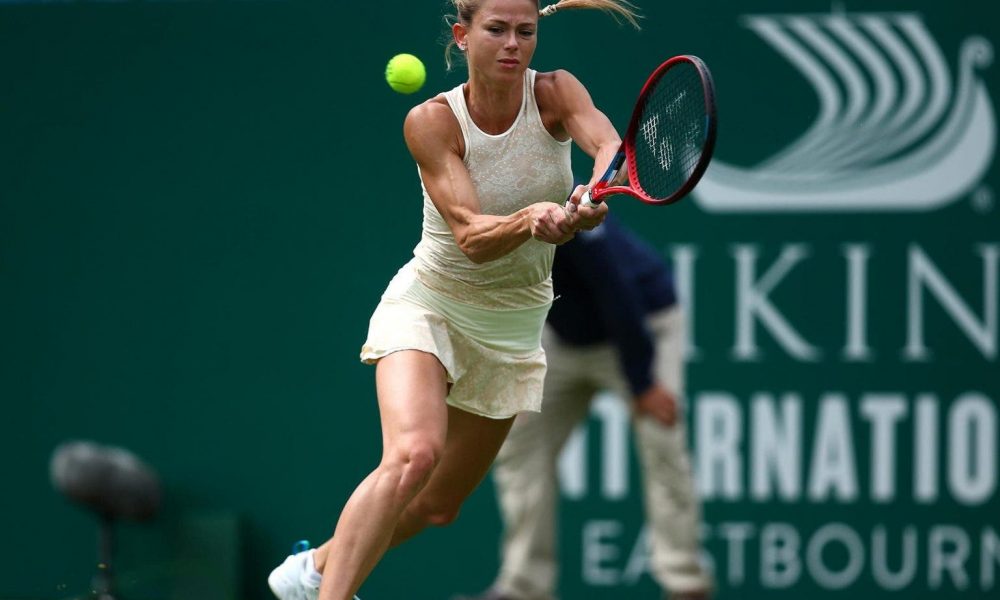 Camila Giorgi overcomes Aryna Sabalenka in Eastbourne - UBITENNIS