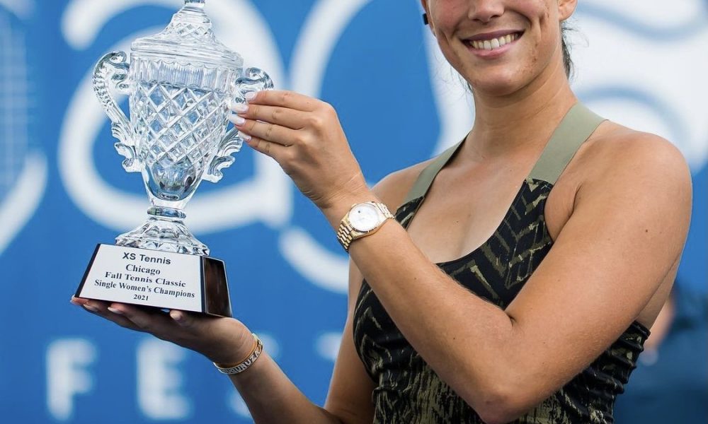 Garbine Muguruza claims her second title of the season in Chicago