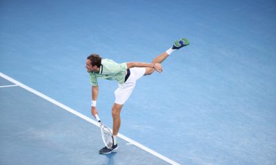 Vienna Open: Daniil Medvedev sinks Denis Shapovalov to clinch