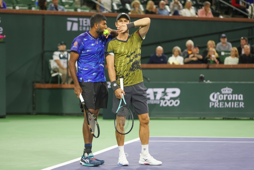 Rohan Bopanna and Matthew Ebden advance to the semifinals at the Nitto