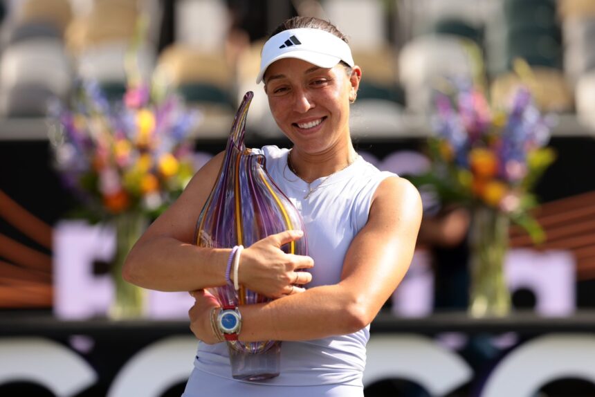 Charleston Open Champion Jessica Pegula Won't Go Away In Title Chase -  UBITENNIS