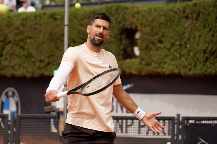 Djokovic practicing ahead of the Italian Open